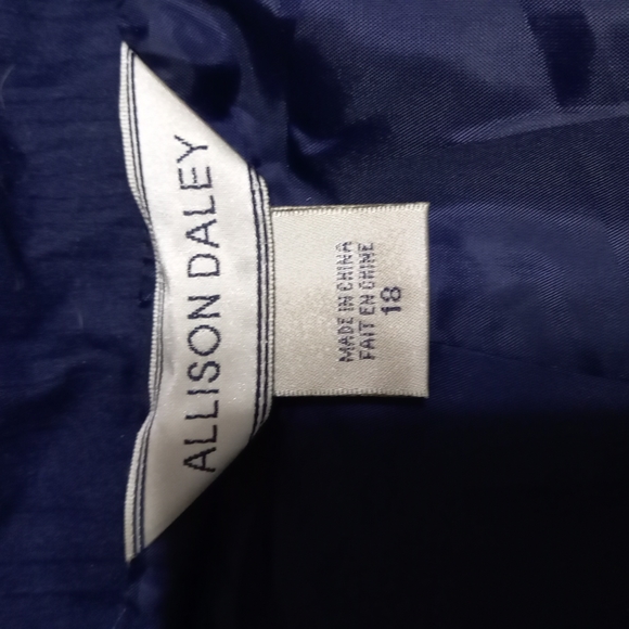 Allison Daley Blue Vest size 18 - Picture 3 of 4
